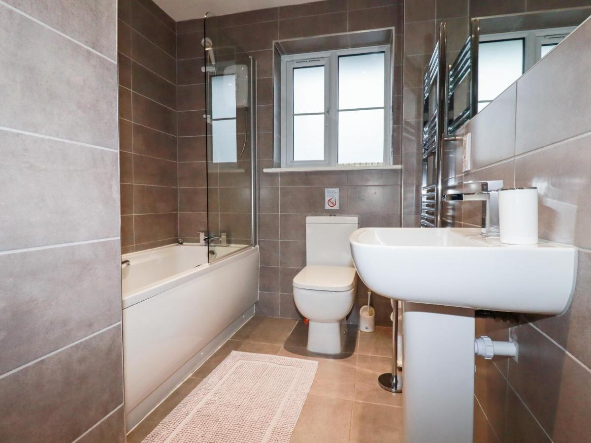 4 Trevanson Mews New Quay Exterior foto